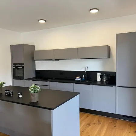 Luxus-apartment In Apartment *