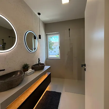 Luxus-apartment In Διαμέρισμα