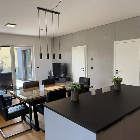 Appartement Luxus-apartment In *